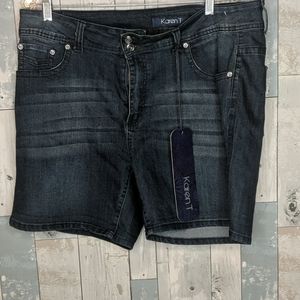 Karen T Women's embellished short as 22